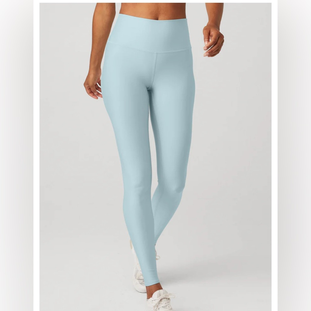 ALO Yoga Airlift Chalk Blue Leggings